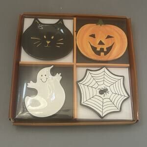 MWW Market Ceramic Mini 4 Plates Hang Set Painted Halloween